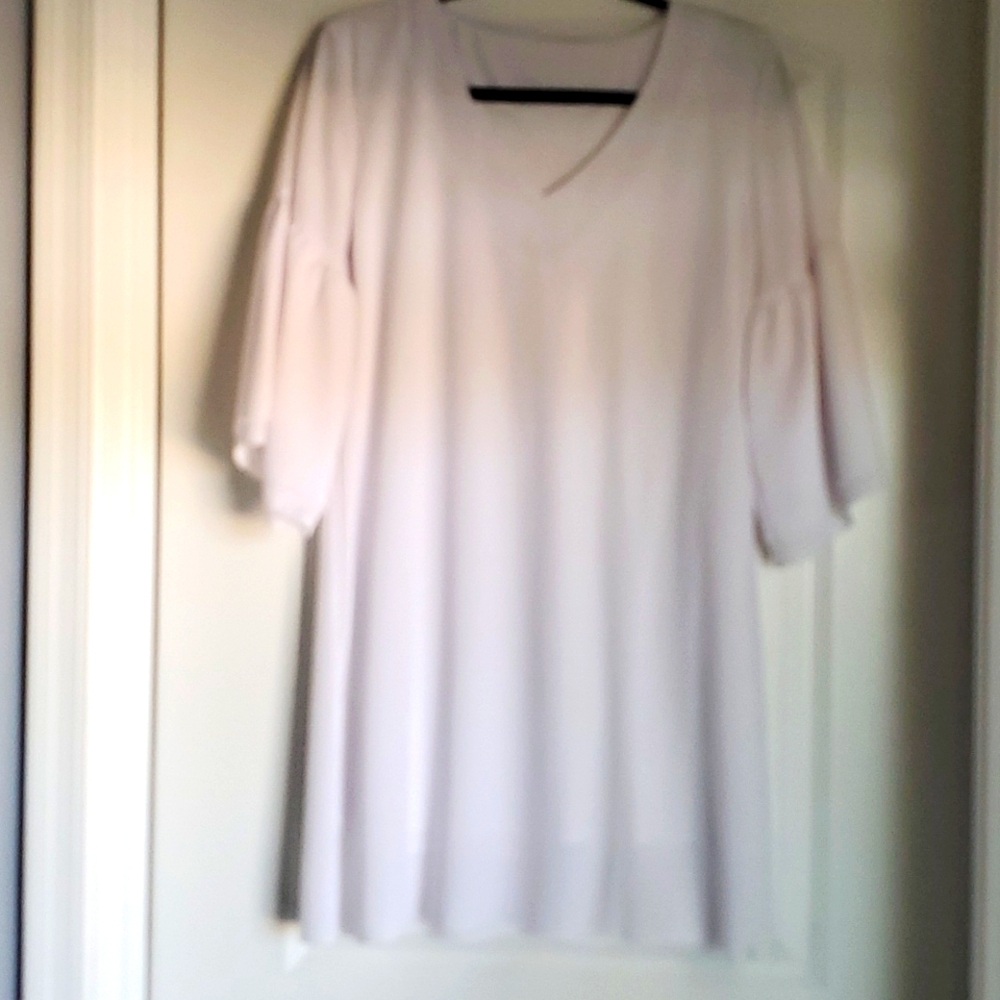 Mid sleeve chiffon white dress